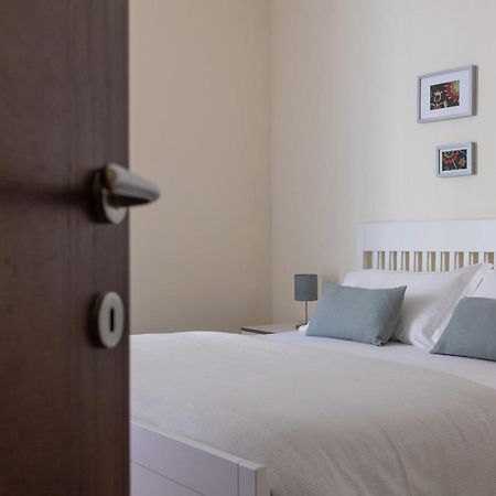 Relax Apartment Inn Катанія Екстер'єр фото