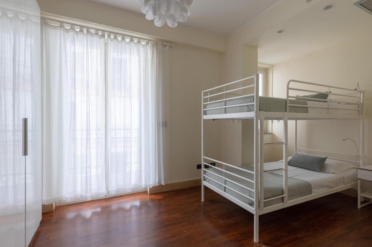 Relax Apartment Inn Катанія Екстер'єр фото